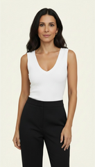 Top a costine scollo a v