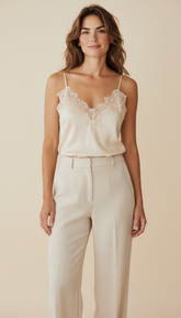 Top con inserti in pizzo