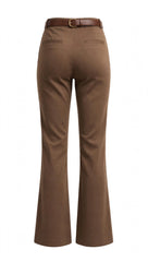 Pantalone dritto leggermente svasato sotto