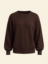 MAGLIA CON SCOLLO A BARCHETTA