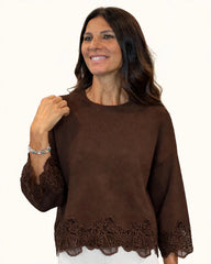 MAGLIA A SCATOLA CON APPLICAZIONI IN PIZZO