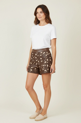 Pantaloncino ecopelle intagliata
