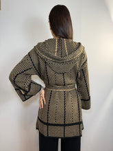 Cardigan con cappuccio e cintura