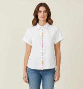 CAMICIA RICAMI SULLA CHIUSURA