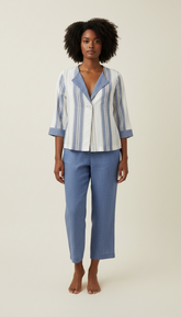 Completo casacca rigata e pantalone zampetta misto lino