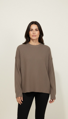 Maglione a costine verticali
