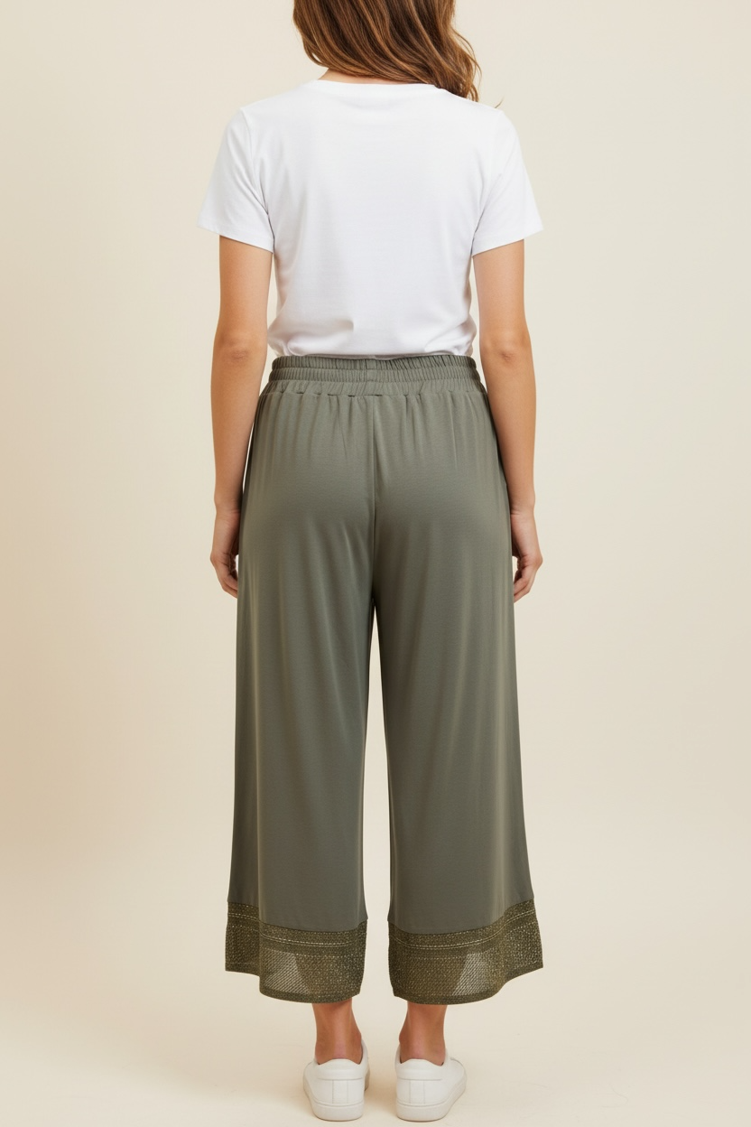 PANTALONE LARGO CON ORLO TRAFORATO - image 2