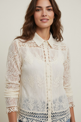 Camicia lavorata con bottoni manica lunga