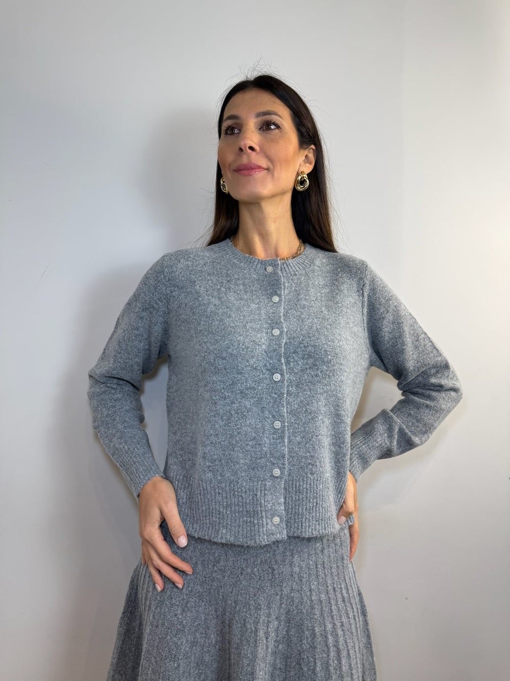 CARDIGAN CORTO IN LANA CON BOTTONCINI - image 4
