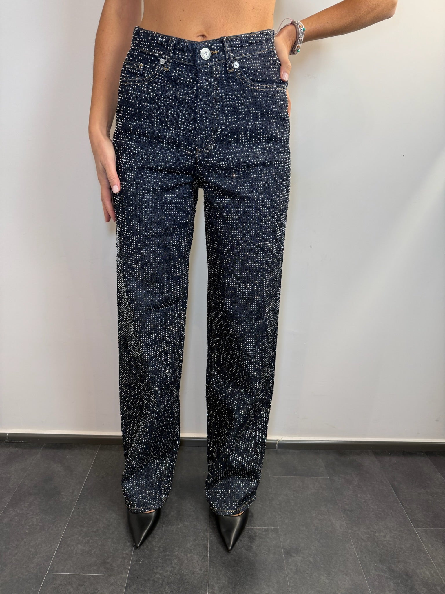 JEANS CON STRASS
