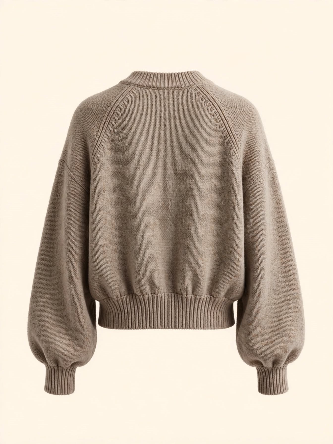 Cardigan girocollo a costine con bottoni frontali metallici