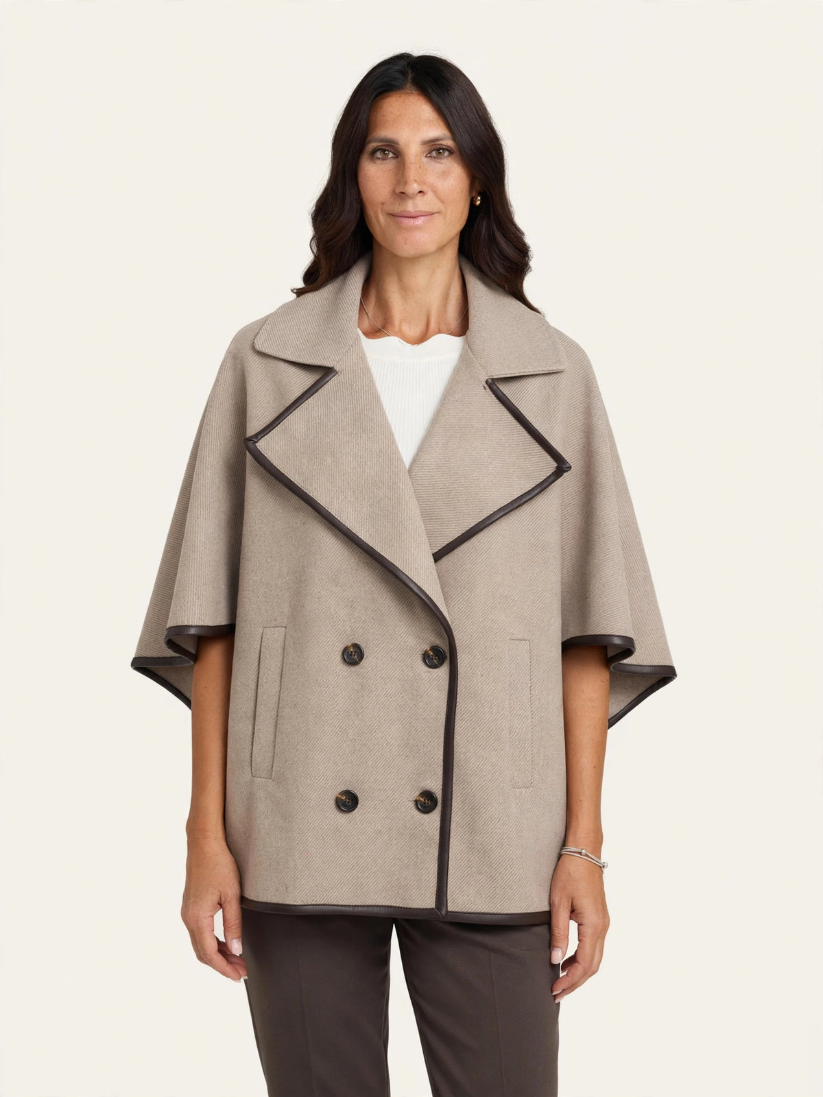 Mantella cappotto a doppiopetto
