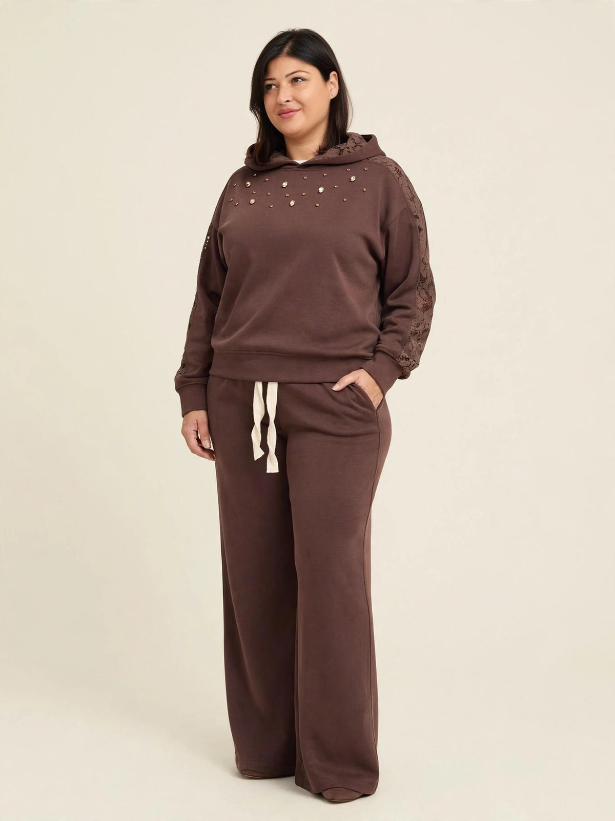 FELPA CON CAPPUCCIO PIZZO E STRASS GIOIELLO