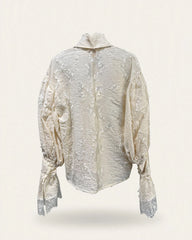 CAMICIA CON FIOCCO E PIZZO