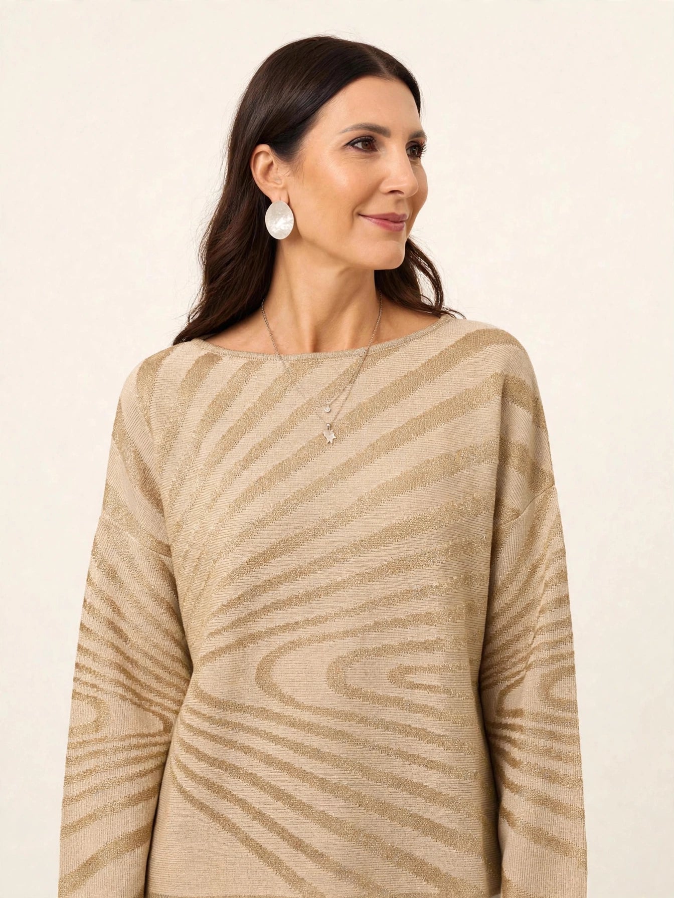MAGLIA A GIROCOLLO AMPIO IN LUREX