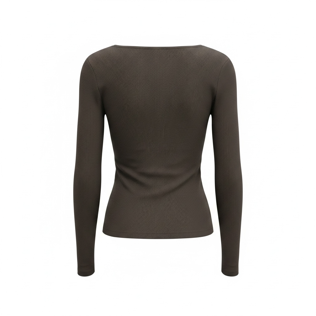Maglia a costine con dettaglio dorato sul petto