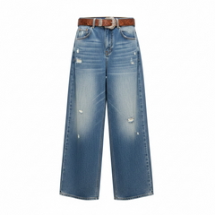 Jeans modello barrel con strappi e cintura