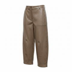 Pantalone in ecopelle mom fit con elastico dietro più taglio al ginocchio