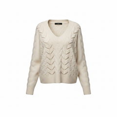 Maglione con scollo a V e lavorazione a trecce